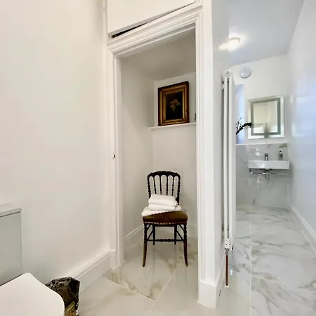 2 Bedroom Stylish Flat - Private, Open Planned, Modern, Quiet - Close To The Durdham Downs Appartement Bristol