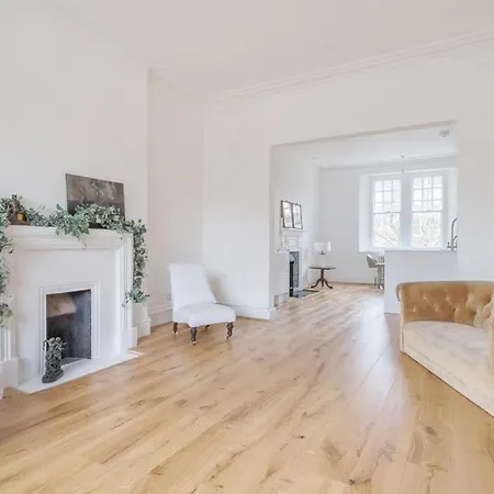 2 Bedroom Stylish Flat - Private, Open Planned, Modern, Quiet - Close To The Durdham Downs Appartamento